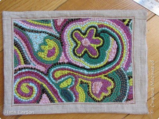 ​Вышивка пряжей из старых футболок