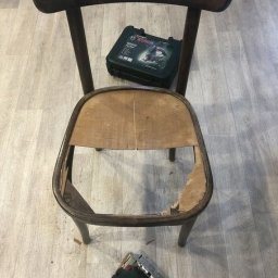 Новая прекрасная жизнь старого стула