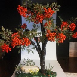 ​Рябина из бисера: мастер-класс