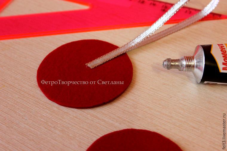 Шьем симпатичные елочные игрушки из фетра: мастер-класс
