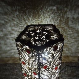 Ажурный светильник