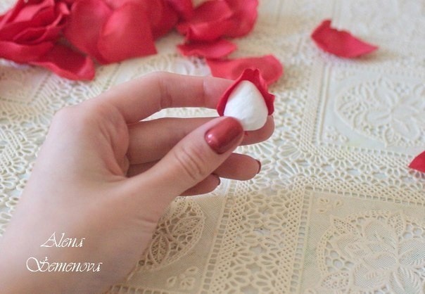 Объёмная открытка-сердце с розой