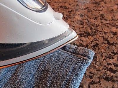 Подшиваем джинсы с сохранением фабричного шва