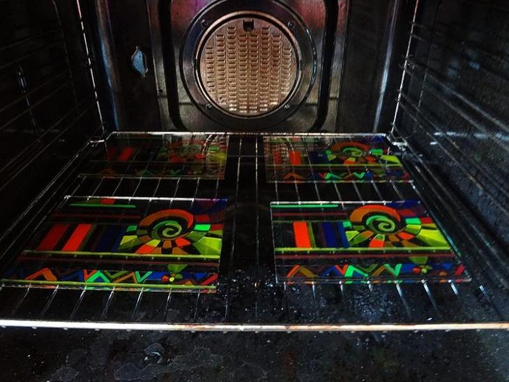 Роспись фонаря витражными красками Роспись фонаря витражными красками