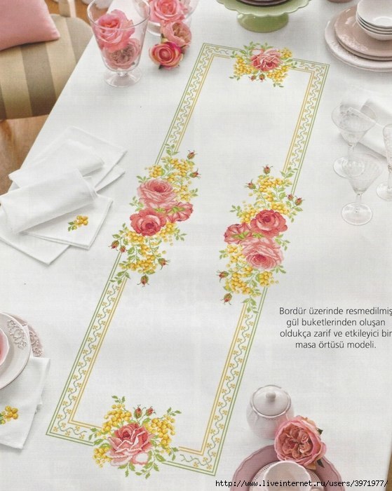 Вышиваем красивую скатерть Вышиваем красивую скатерть