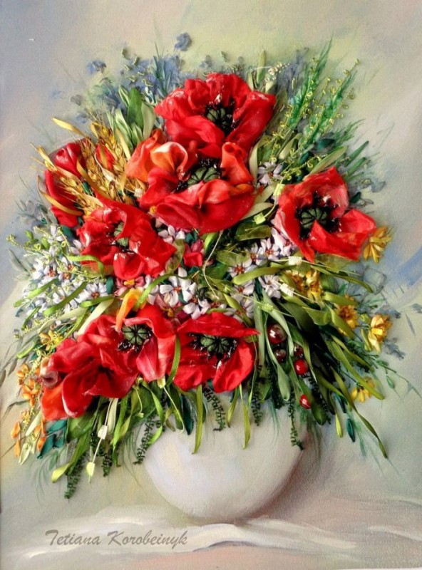 Изумительная вышивка лентами, на которой цветы как живые