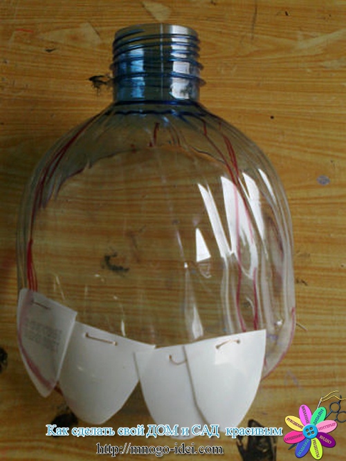 Воробей из пластиковых бутылок