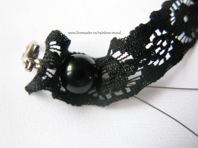 Браслет с кружевом "Парижская ночь"