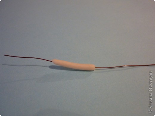 Лепим лилию: как живая