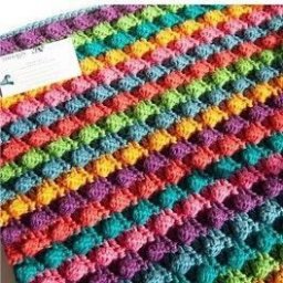 Узоры пышными столбиками крючком