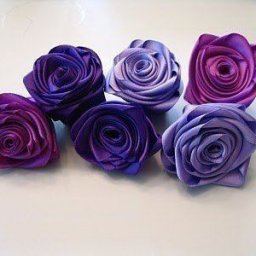 ​Красивые цветы из лент: мастер класс