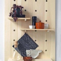 Панно с передвижными полками