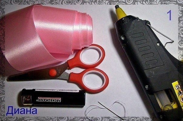 Розы из ленты