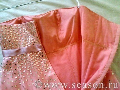 Платье на корсетной основе