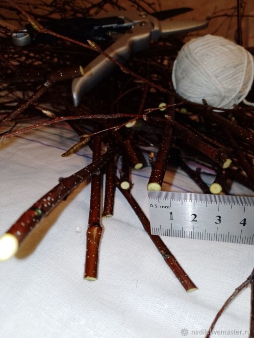 Венок из березовых веток