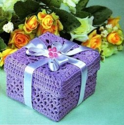 Квадратная шкатулка крючком или интересная упаковка подарка