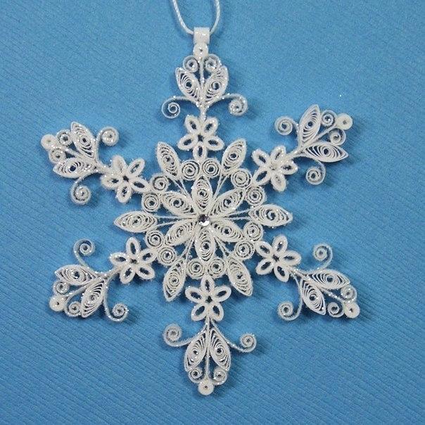 Снежинки в технике квиллинг