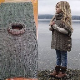 Простая вязаная жилетка для прохладных вечеров на кромке моря