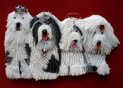 Вышивка бисером: пастушьи собаки