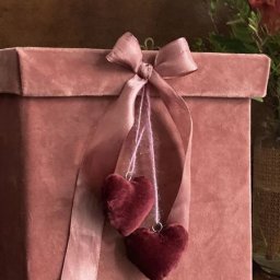 ​Бархатные сердца для декора