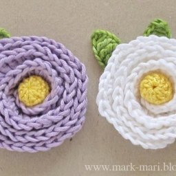 Цветы, связанные крючком