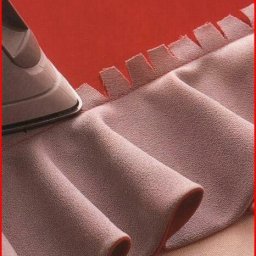 ​Двухсторонние воланы из ткани двух цветов: мастер-класс