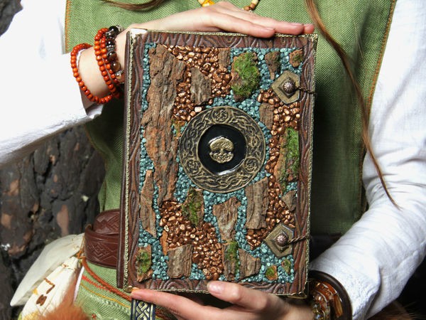 Создание магической обложки для ежедневника