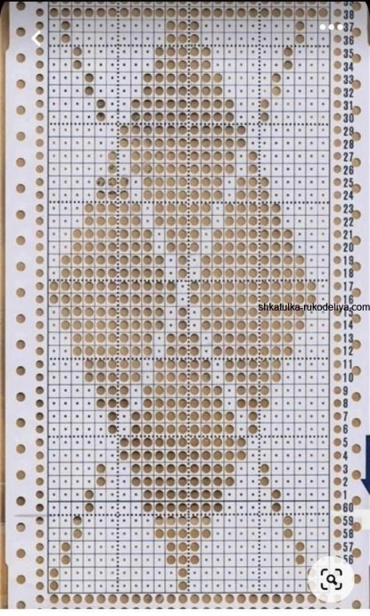 Свободный джемпер с ромбами