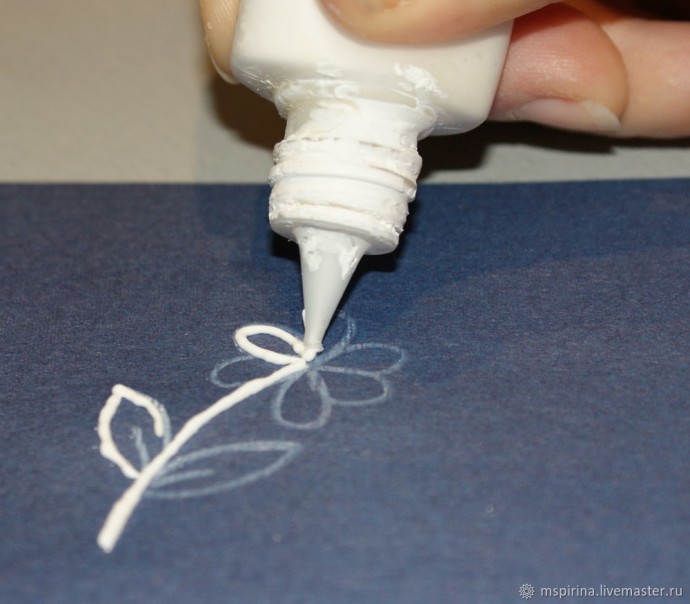 Декор бутылки с драконом