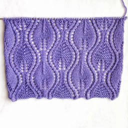 ​Ажурный узор с листьями