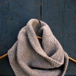 Бактус спицами