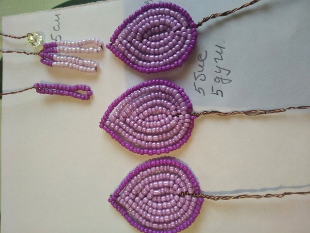 Чудесные орхидеи из бисера