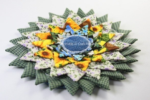 Подставка под горячее из остатков ткани