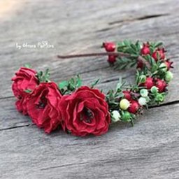 ​Венок с цветами