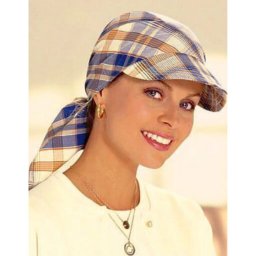 Бандана с козырьком