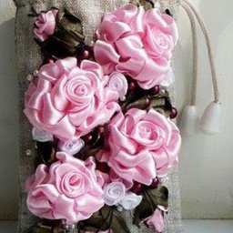 Вышиваем розочку лентами