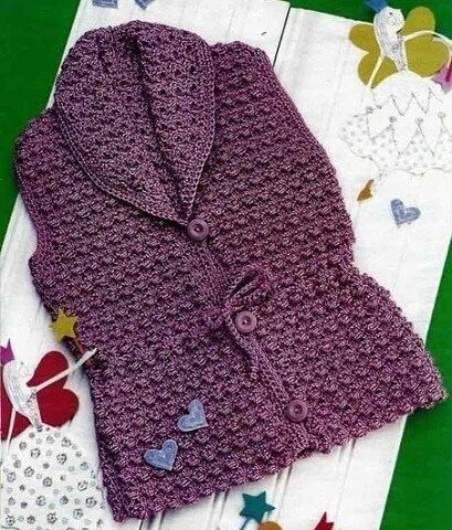 ​Красивый жилет с затейливым узором