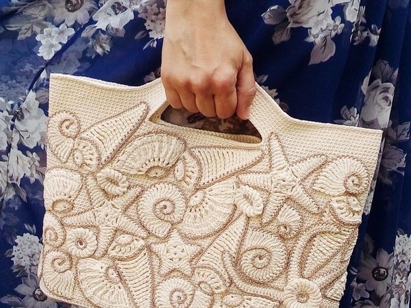 Сумка с ракушками и морскими звездами Сумка с ракушками и морскими звездами