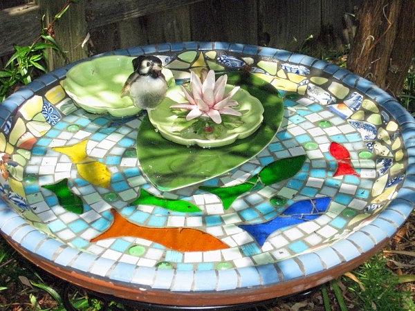 Мозаика в саду: идеи