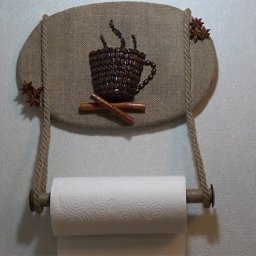 ​Держатель бумажных кухонных полотенец из картона и мешковины