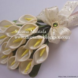 Каллы из атласных лент