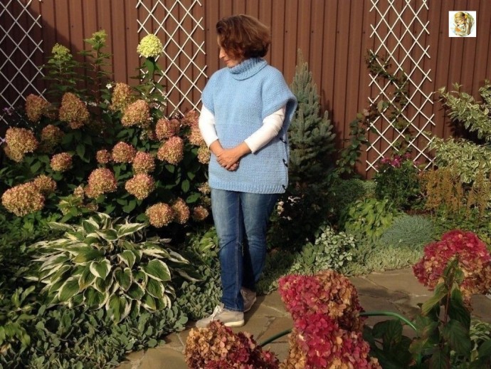 Вязаная накидка