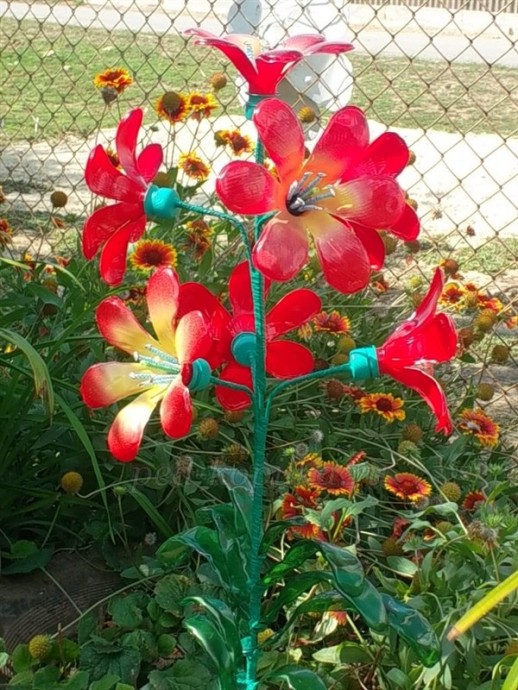 Цветы из пластиковых бутылок