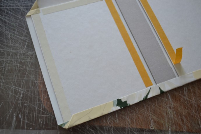 Блокнот в красивой бумажной обложке