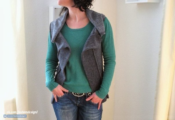 Оригинальный жилет простой в пошиве Оригинальный жилет простой в пошиве