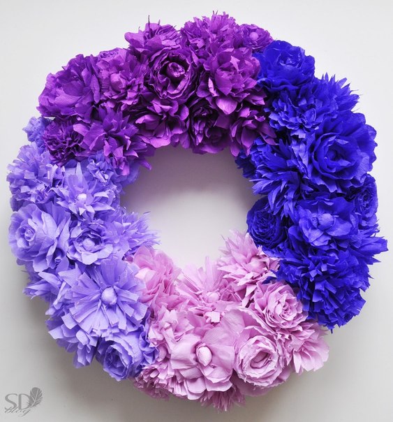 Прекрасный цветочный венок