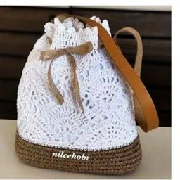 Ажурный вязаный рюкзачок