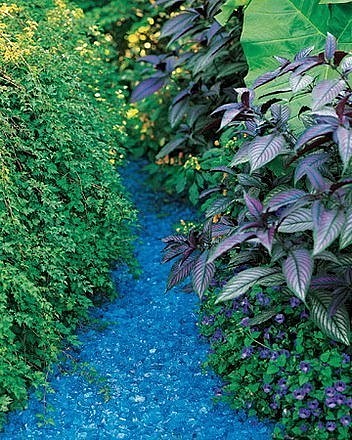 Идея сухих ручьев в саду