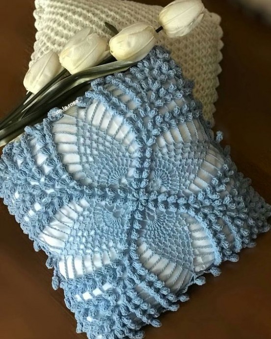 ​Схема вязания красивых интерьерных подушек