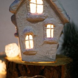 Полые фигуры из папье-маше